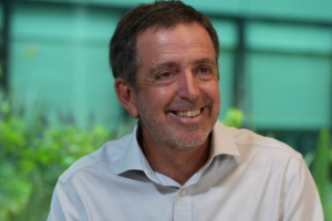 El gigante Adecoagro busca comprar a YPF el 50% de Profertil