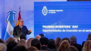 FITUR 2026: Misiones presentó su potencial turístico y ofreció incentivos para atraer inversiones internacionales