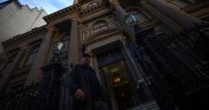 El banco central ya compró más de USD 1.000 millones en enero y suma 16 jornadas consecutivas de compras