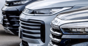 El Gobierno reglamentó cómo habilitar autos importados no vendidos en Argentina: trámite y bajo costo