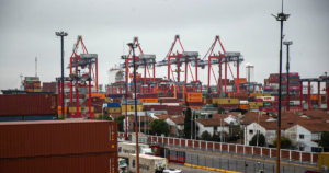 Modificaron el Código Aduanero: tras el DNU 41/2026 las empresas podrán pedir dictamen previo y reducir demoras