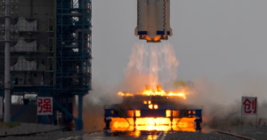 China y la conquista del cielo en América Latina: satélites, soberanía y desafíos para la política argentina