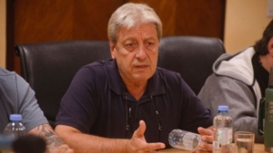 Abel Furlán (UOM) apuró a la CGT para convocar un paro nacional